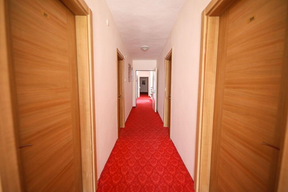 Delta Hotel ดีดิม ภายนอก รูปภาพ